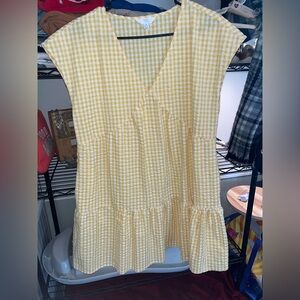 Time and Tru Yellow and White Ruffled Tiered Sundress p2p 19-20
